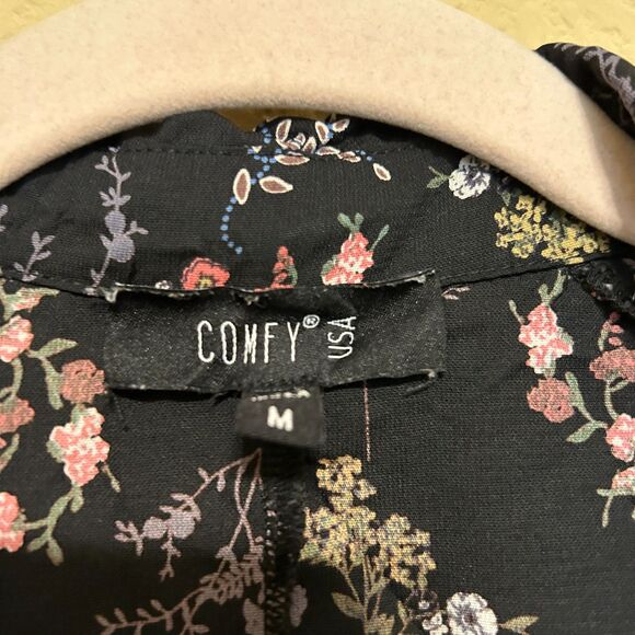 Comfy USA Button Up Blouse Tunic Womens Medium Black Floral Oversized Pockets - Picture 6 of 7